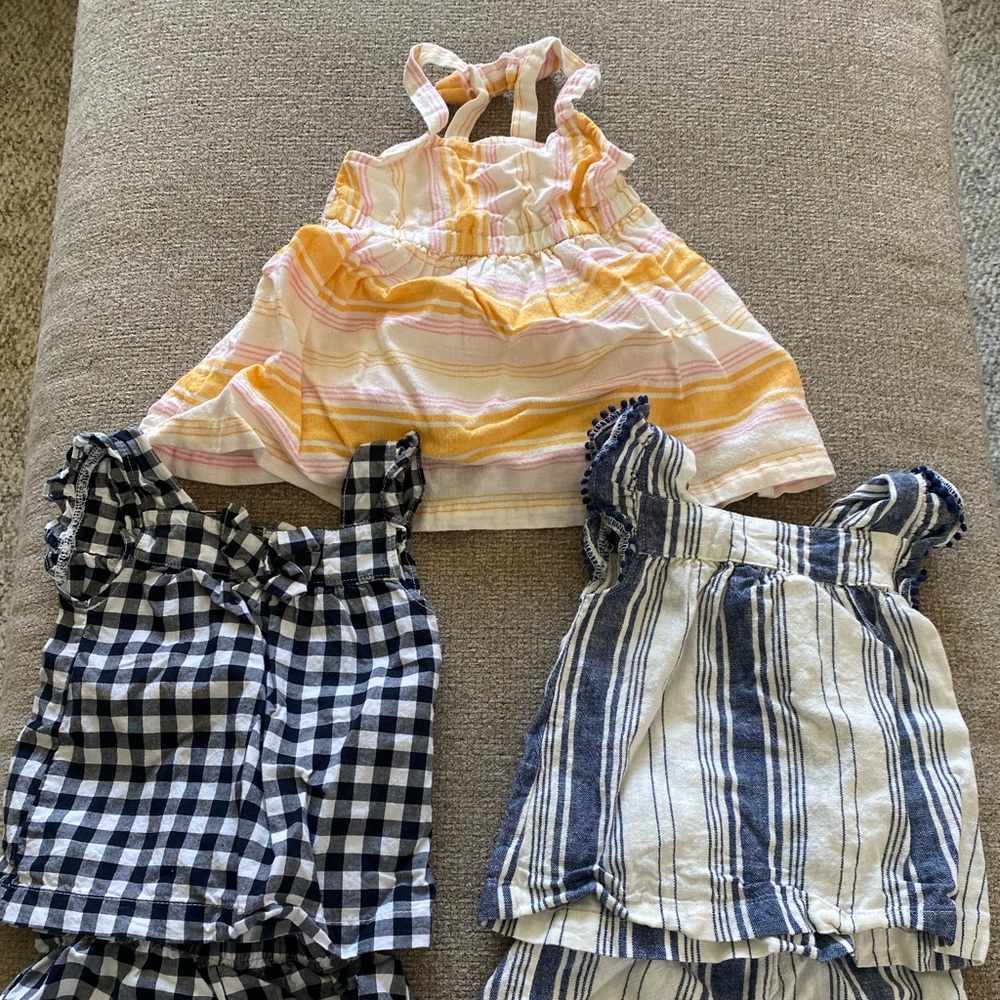 CARTERS BUNDLE - 3 outfits - VGUC - 6 months